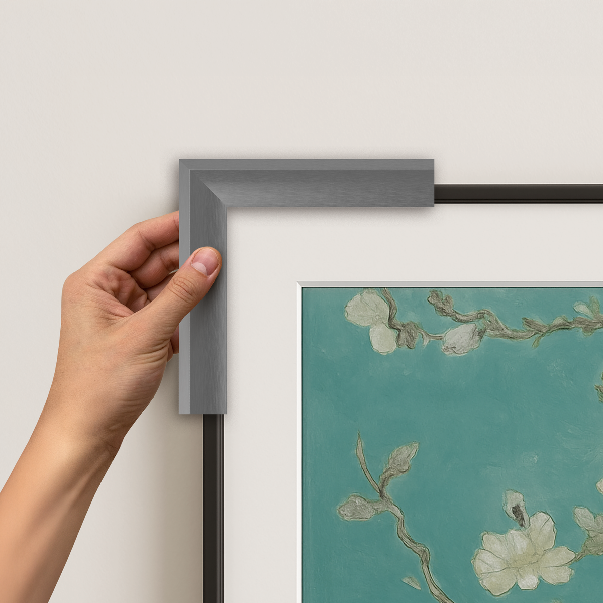 Graphite - Alloy Prismatic Samsung Frame Bezel